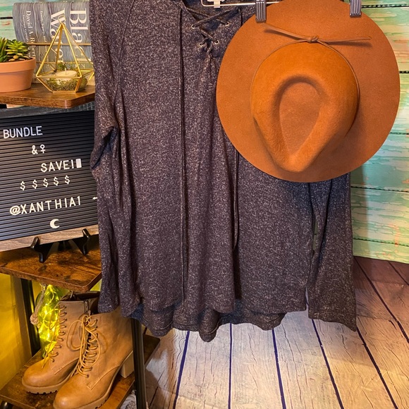 Ladies Hooded Long Sleeve Top - Picture 6 of 7